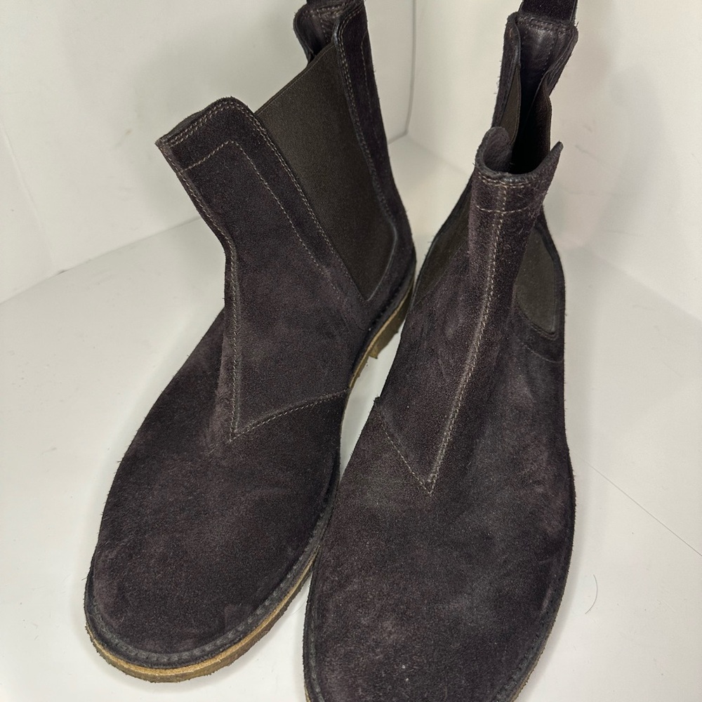 Bottega Veneta Suede Chelsea Boots